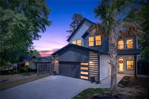107 N 3rd St, Easley, SC 29640