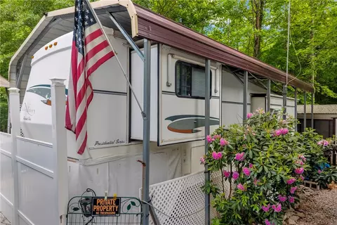 140 Loop Cir, Westminster, SC 29693