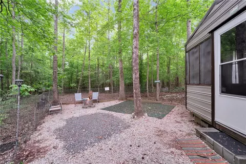 Exterior - 140 Loop Cir, Westminster, SC 29693 photo 2 of 16