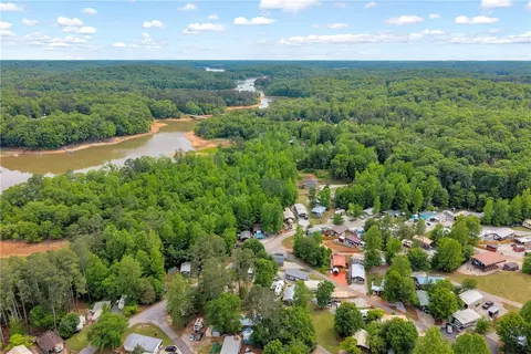 View/Area - 140 Loop Cir, Westminster, SC 29693 photo 3 of 7