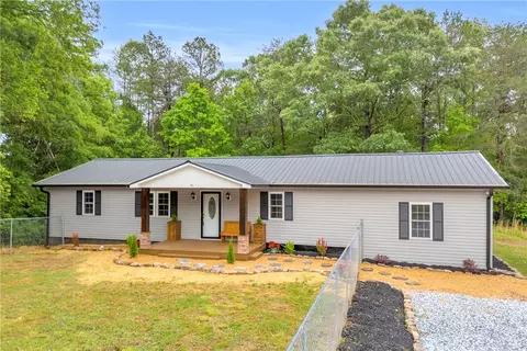 115 Mcnair Dr, Westminster, SC 29693