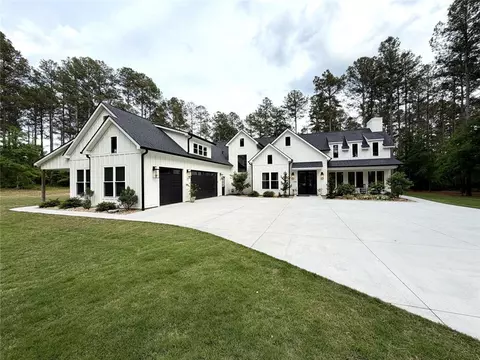 Exterior - 835 Highway 413, Belton, SC 29627 photo 2 of 12