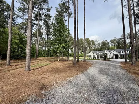 Exterior - 835 Highway 413, Belton, SC 29627 photo 10 of 12