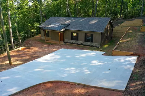 629 Laurel Dr, Westminster, SC 29693