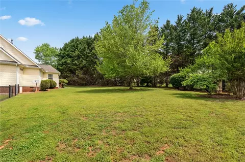 Exterior - 103 Stone Meadow Way, Easley, SC 29642 photo 8 of 8