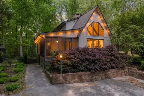 105 Spoon Ct, Westminster, SC 29693