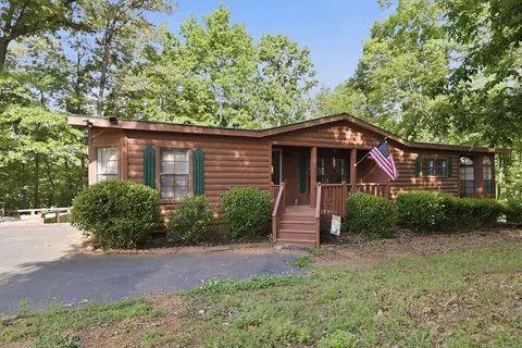 124 Woodshore Dr, Anderson, SC 29625