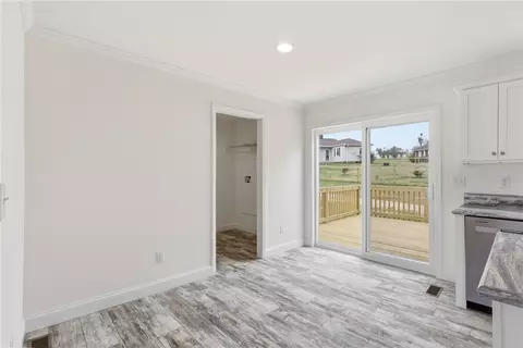 Entry Way - 540 E South 5th St, Seneca, SC 29678 photo 3 of 3