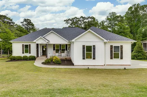 221 Glen Laurel Dr, Easley, SC 29642