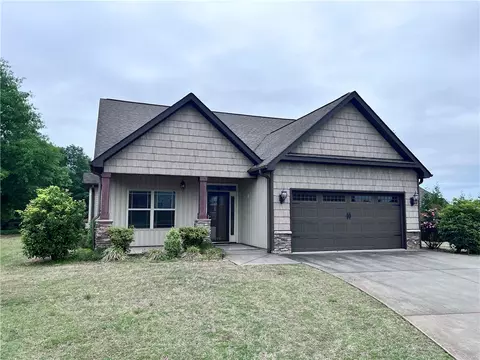 108 Kalmia Pl, Easley, SC 29640
