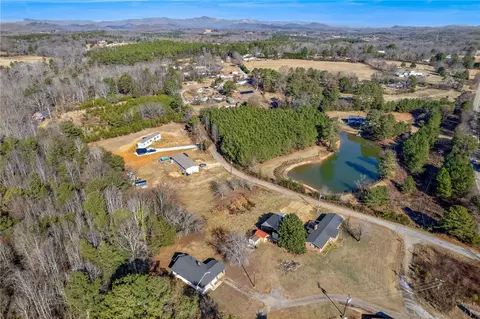 117 B Hunter Rd, Pickens, SC 29671 photo 9