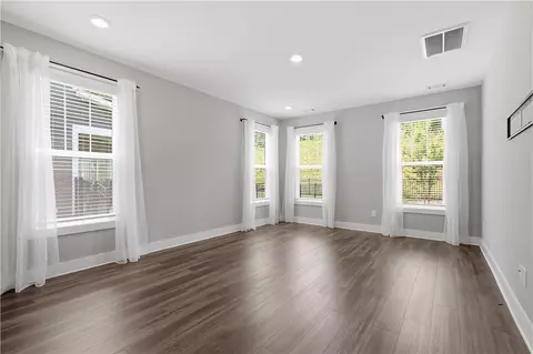 Living - 210 Founders Blvd, Central, SC 29630 photo 6 of 6