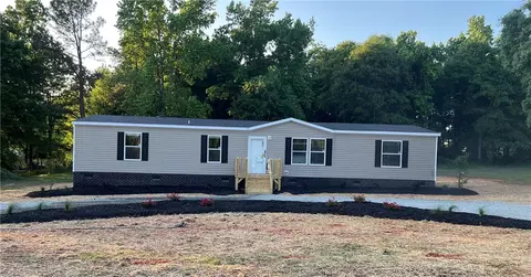 103 Twin Oaks Ct, Iva, SC 29655