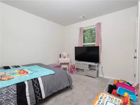 Bedroom - 212 David Dr, Williamston, SC 29697 photo 4 of 9