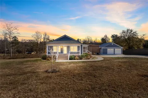 1122 Midway Rd, Pickens, SC 29671
