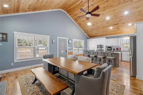 Dining - 1122 Midway Rd, Pickens, SC 29671 photo 4 of 4