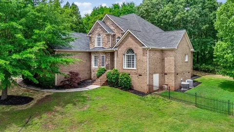 109 Limelight Dr, Anderson, SC 29621