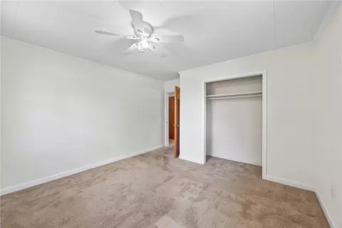 Bedroom - 514 E 518 E Fairplay Blvd, Fair Play, SC 29643 photo 8 of 8