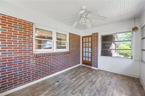 Exterior - 514 E 518 E Fairplay Blvd, Fair Play, SC 29643 photo 4 of 7