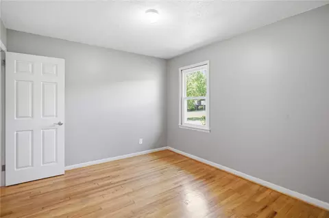 Bedroom - 101 Mountain View Dr, Walhalla, SC 29691 photo 2 of 6