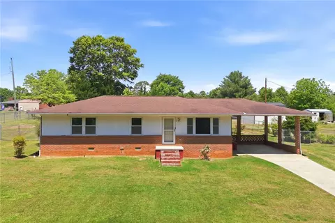 Exterior - 101 Mountain View Dr, Walhalla, SC 29691 photo 5 of 7