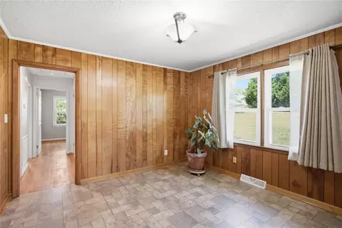 Entry Way - 101 Mountain View Dr, Walhalla, SC 29691 photo 1 of 1