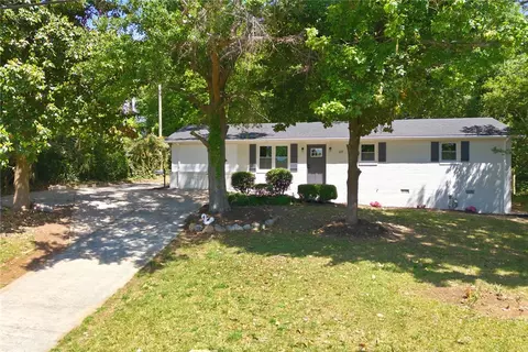 507 E South 2nd St, Seneca, SC 29678