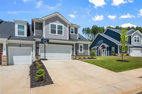 218 Grange Valley Ln, Central, SC 29630