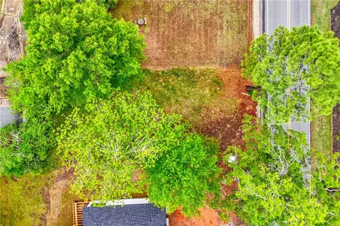204 N Hamilton St, Williamston, SC 29697 photo 3