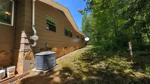 Exterior - 380 Honeysuckle Dr, Mountain Rest, SC 29664 photo 14 of 18