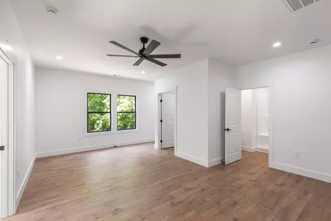 Bedroom - 906 Fairfield Dr, Seneca, SC 29678 photo 3 of 9