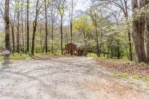 597 Meadow Brook Ln, Royston, GA 30662