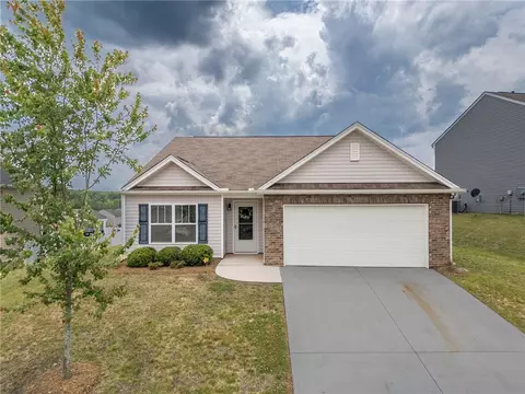 27 Karkinnen Ct, Pendleton, SC 29670