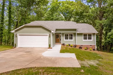 201 Shore Dr, Anderson, SC 29625
