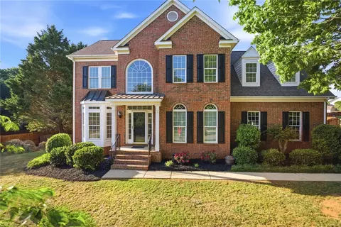 122 Century Oaks Dr, Easley, SC 29642