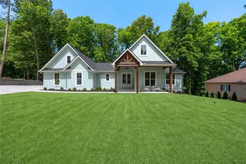 119 Beacon Ridge Cir, Salem, SC 29676