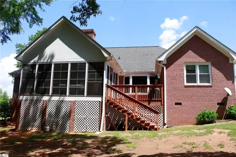 Exterior - 100 Camperdown Ct, Easley, SC 29642 photo 8 of 8