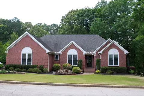 100 Camperdown Ct, Easley, SC 29642