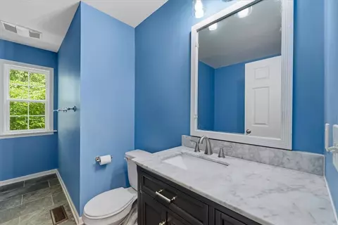 Bath - 210 Briarcliff Rd, Central, SC 29630 photo 1 of 6