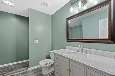 Bath - 210 Briarcliff Rd, Central, SC 29630 photo 4 of 6