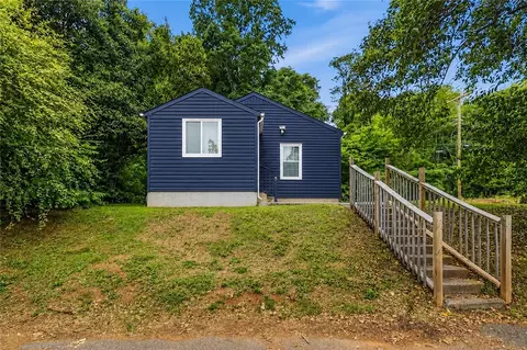 8 Booker St, Anderson, SC 29624