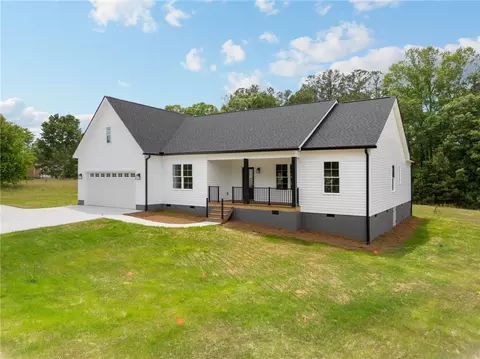 Exterior - 1735 Maw Bridge Rd, Central, SC 29630 photo 2 of 10