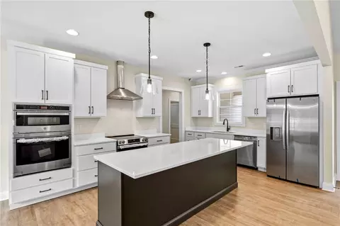 Kitchen - 1735 Maw Bridge Rd, Central, SC 29630 photo 2 of 4
