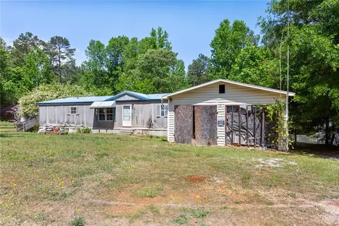 209 Short Cut Rd, Westminster, SC 29693