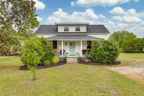 15 Haynes St, Piedmont, SC 29673
