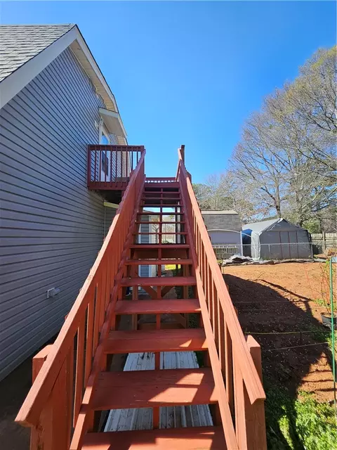 Exterior - 102 Meadow Dr # B, Seneca, SC 29678 photo 1 of 4