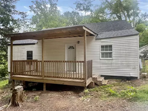 Exterior - 301 Hammett St, Honea Path, SC 29654 photo 3 of 6