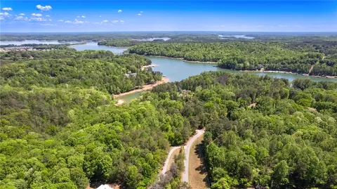 26 Wilbanks Rd, Seneca, SC 29678