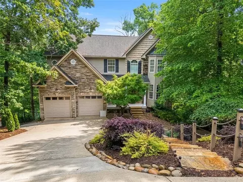 5 Bowsprit Ln, Salem, SC 29676