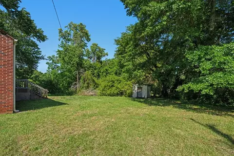 Exterior - 5002 Corinth Dr, Seneca, SC 29672 photo 7 of 8